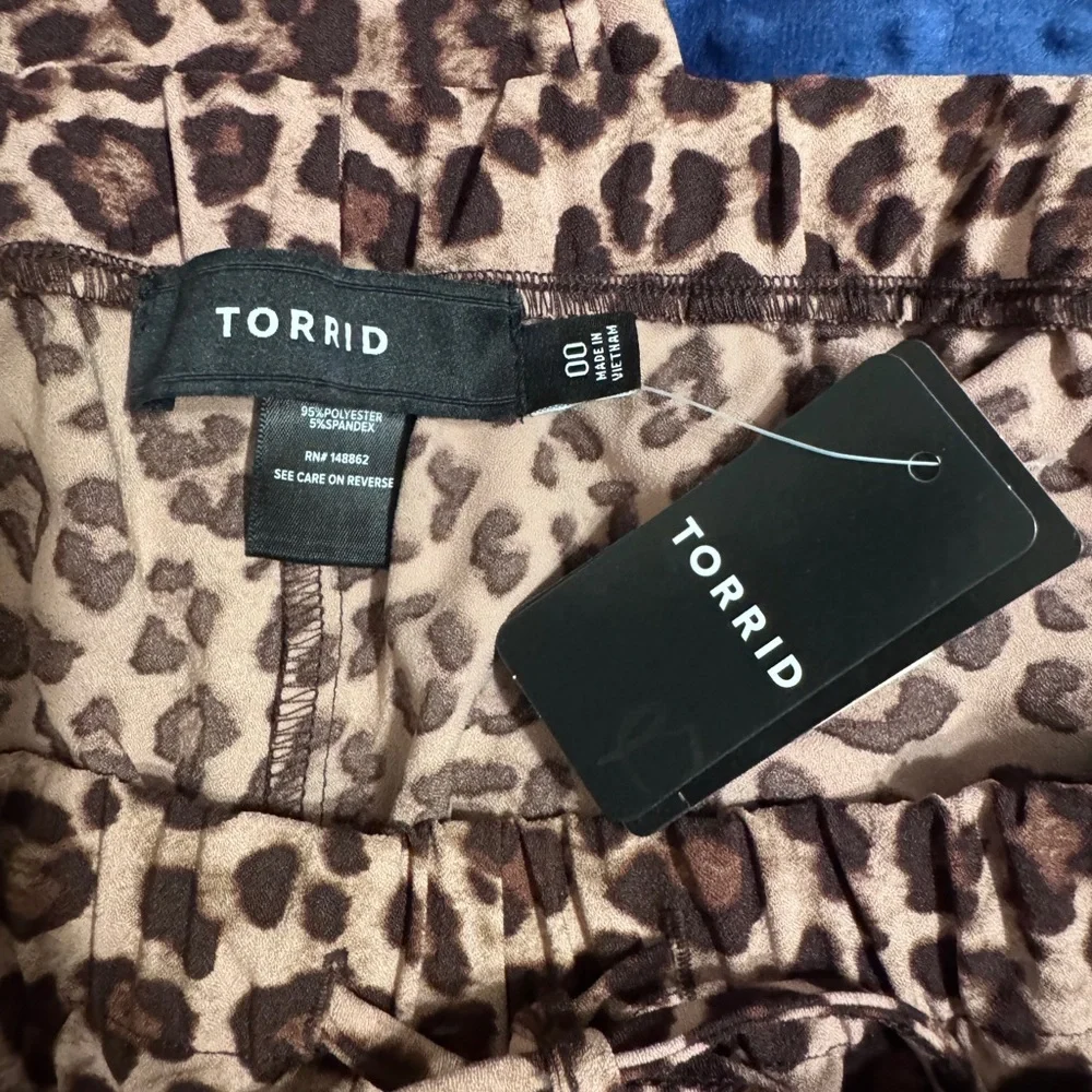 torrid Leopard Print Wide Leg Pants in Tan and Brown